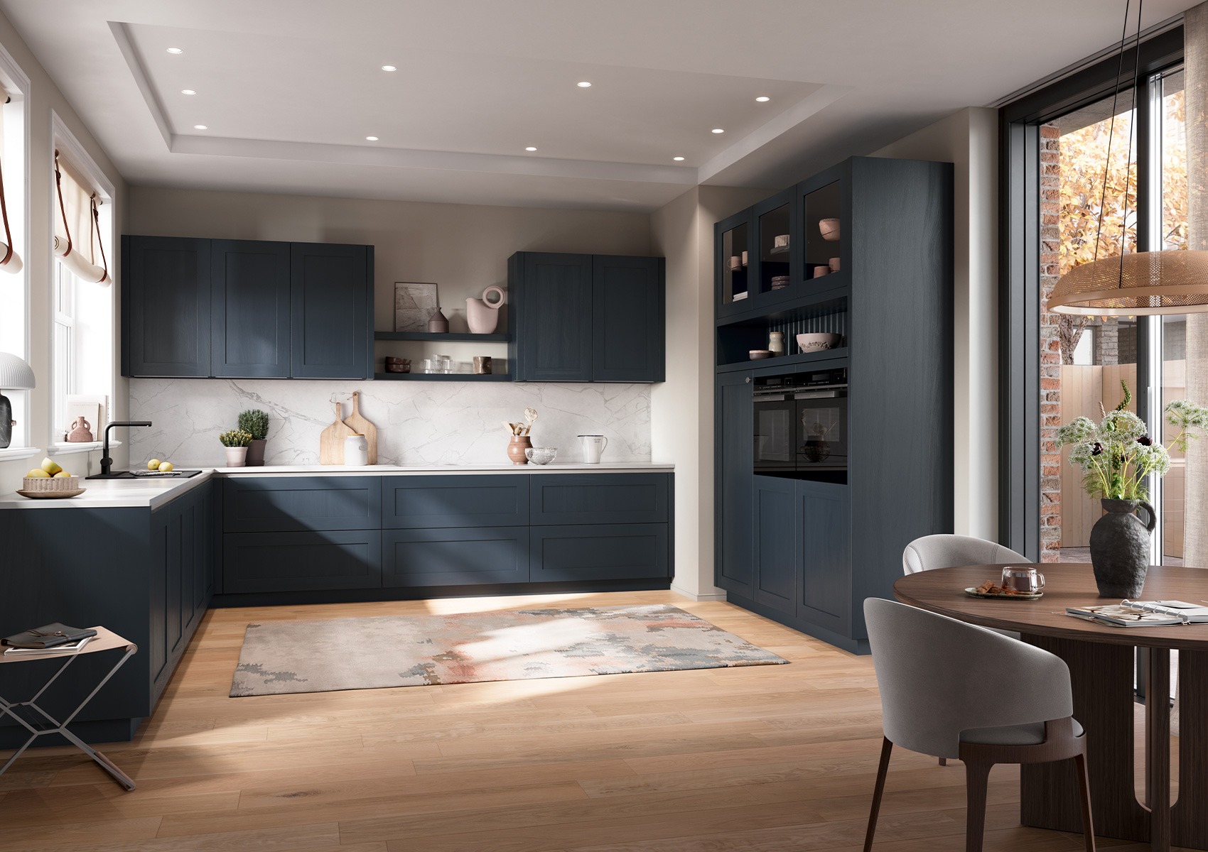 Kuechenformen Haecker moderne Landhauskueche dunkelblau