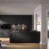 Häcker Design Inselküche Feineiche schwarz