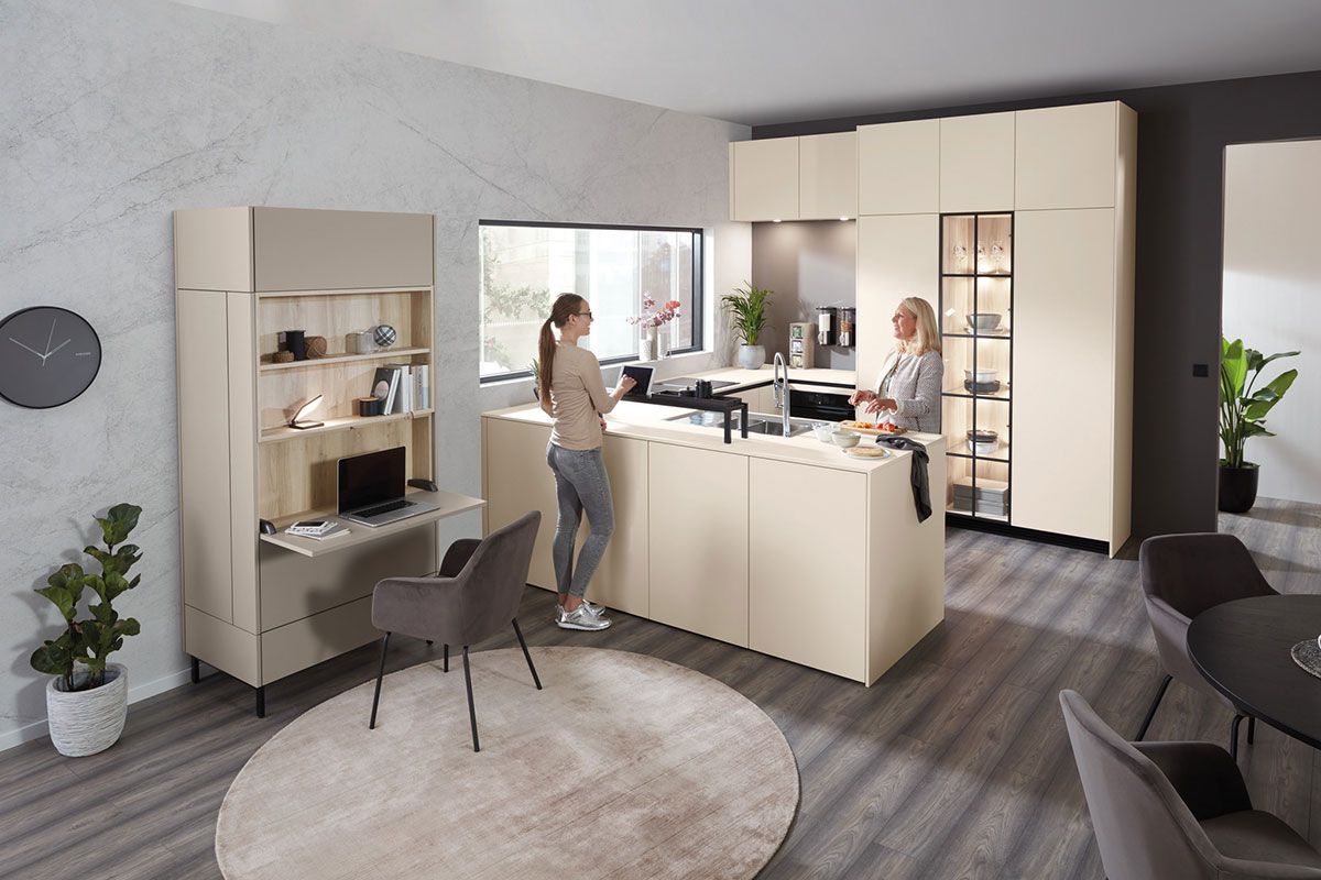 ballerina moderne kueche mit multiroom homeoffice arbeitsplatz